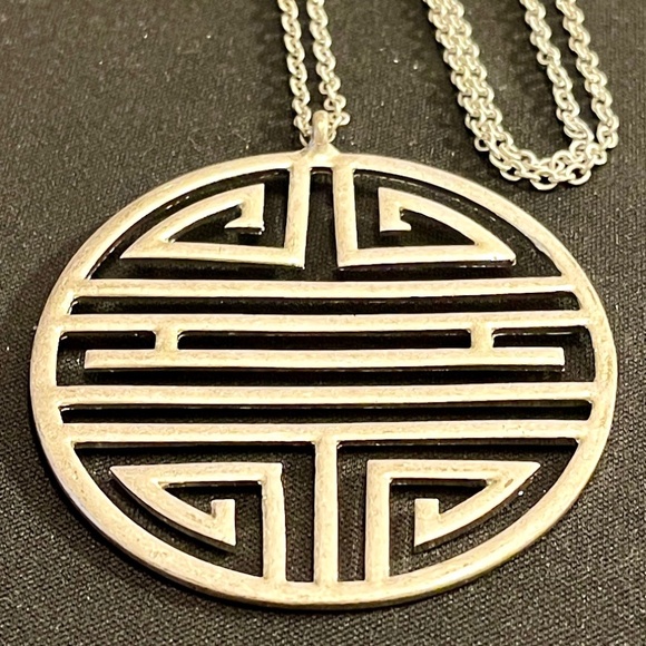 Chic Silver Necklace by - Picture 5 of 6